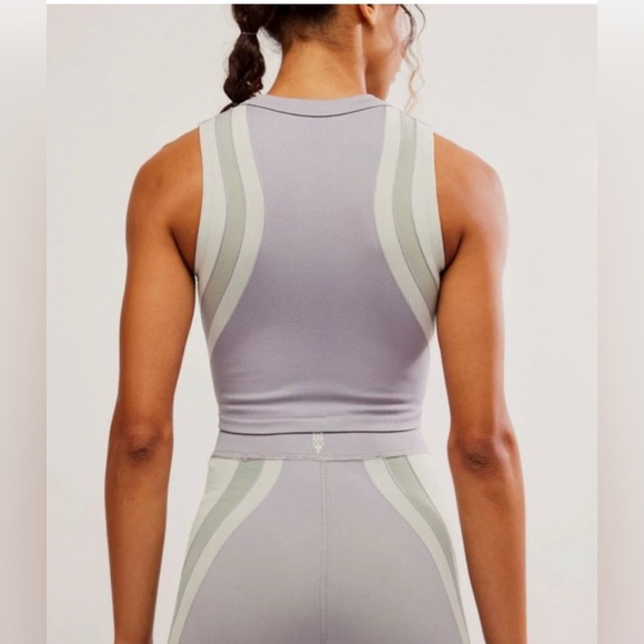 FP Movement Free Kick Muscle Tank - NWOT, Med/Lrg - Picture 4 of 11